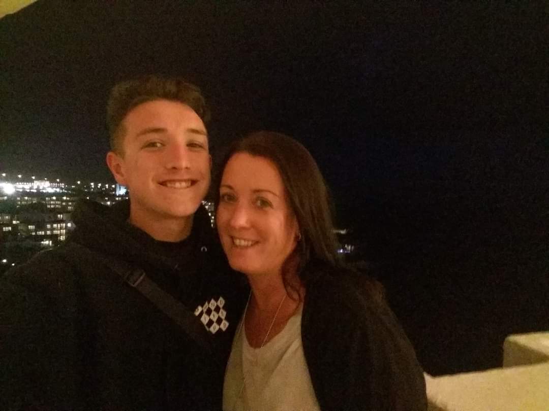 Mum to abseil i360 in memory of her son